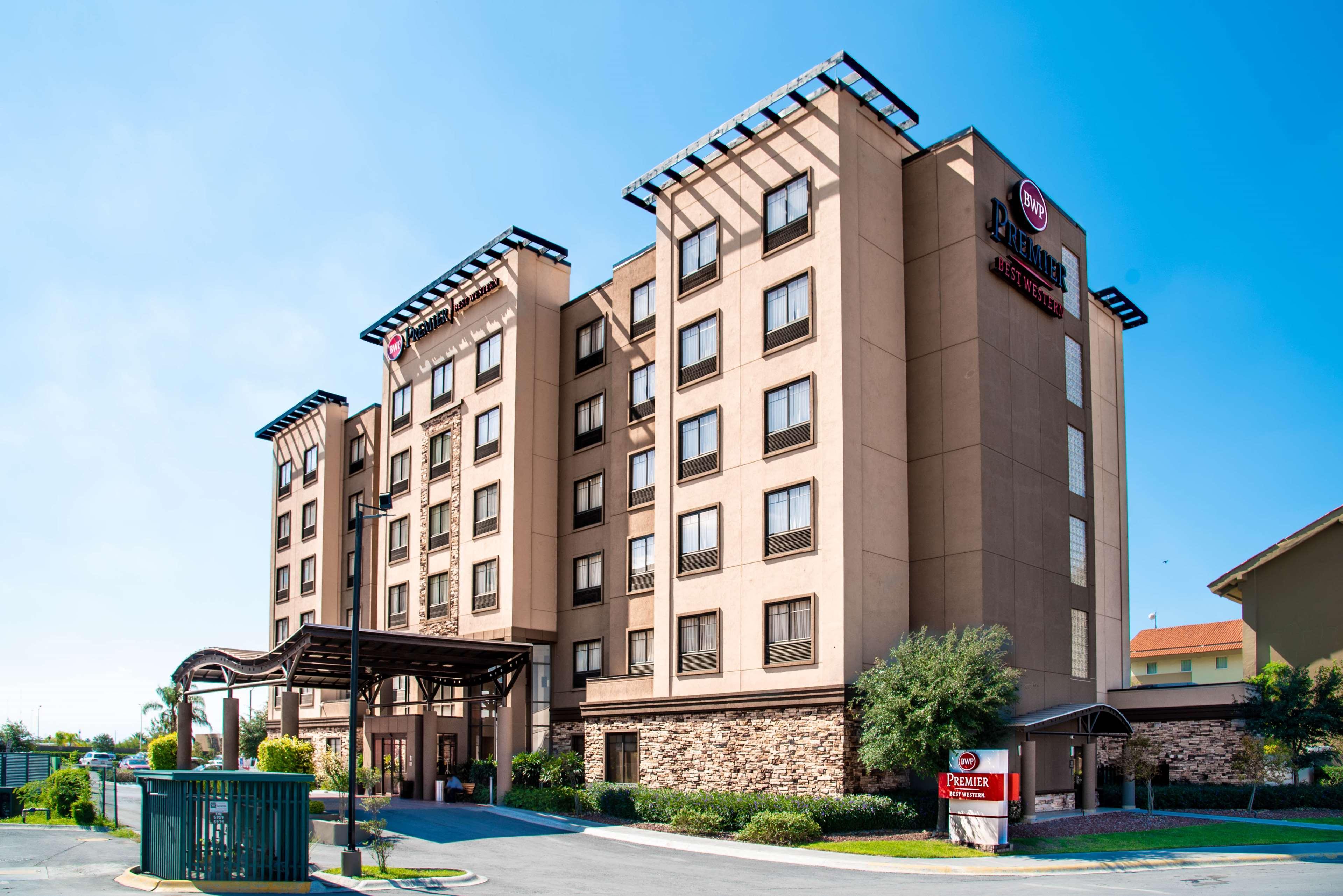 Best Western Premier Monterrey Aeropuerto อโปดาคา ภายนอก รูปภาพ Hampton Inn & Suites San Antonio